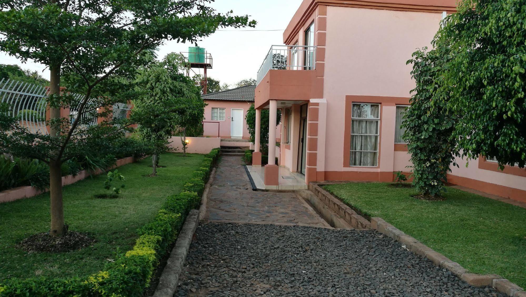 Lepatino Bed & Breakfast Livingstone Kültér fotó
